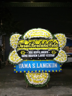 Papan Bunga Duka di Ngemplak